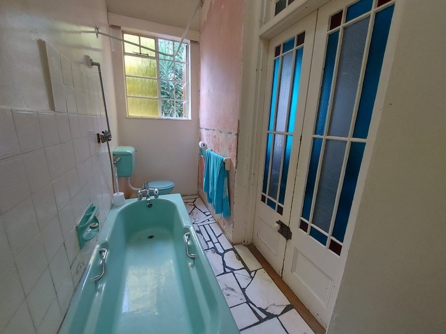 4 Bedroom Property for Sale in Uitenhage Central Eastern Cape